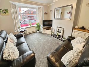 Lounge- click for photo gallery